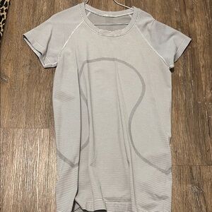 lululemon striped Swifty tech